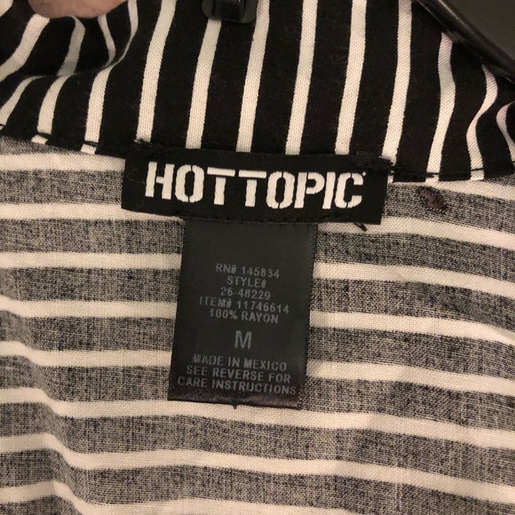 Hot Topic Striped Fabric Vest - Picture 3 of 3